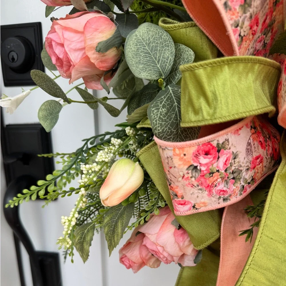 Elegant Rose and Tulip Moss Wreath